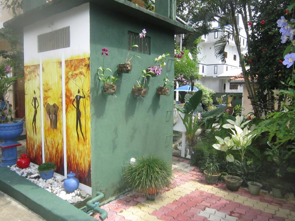 Hilda Guest House Hikkaduwa Exterior photo