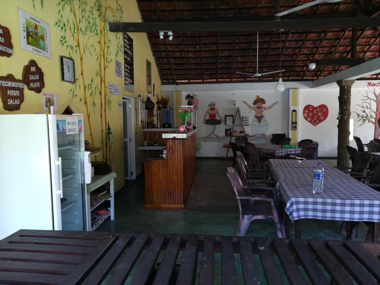 Hilda Guest House Hikkaduwa Exterior photo